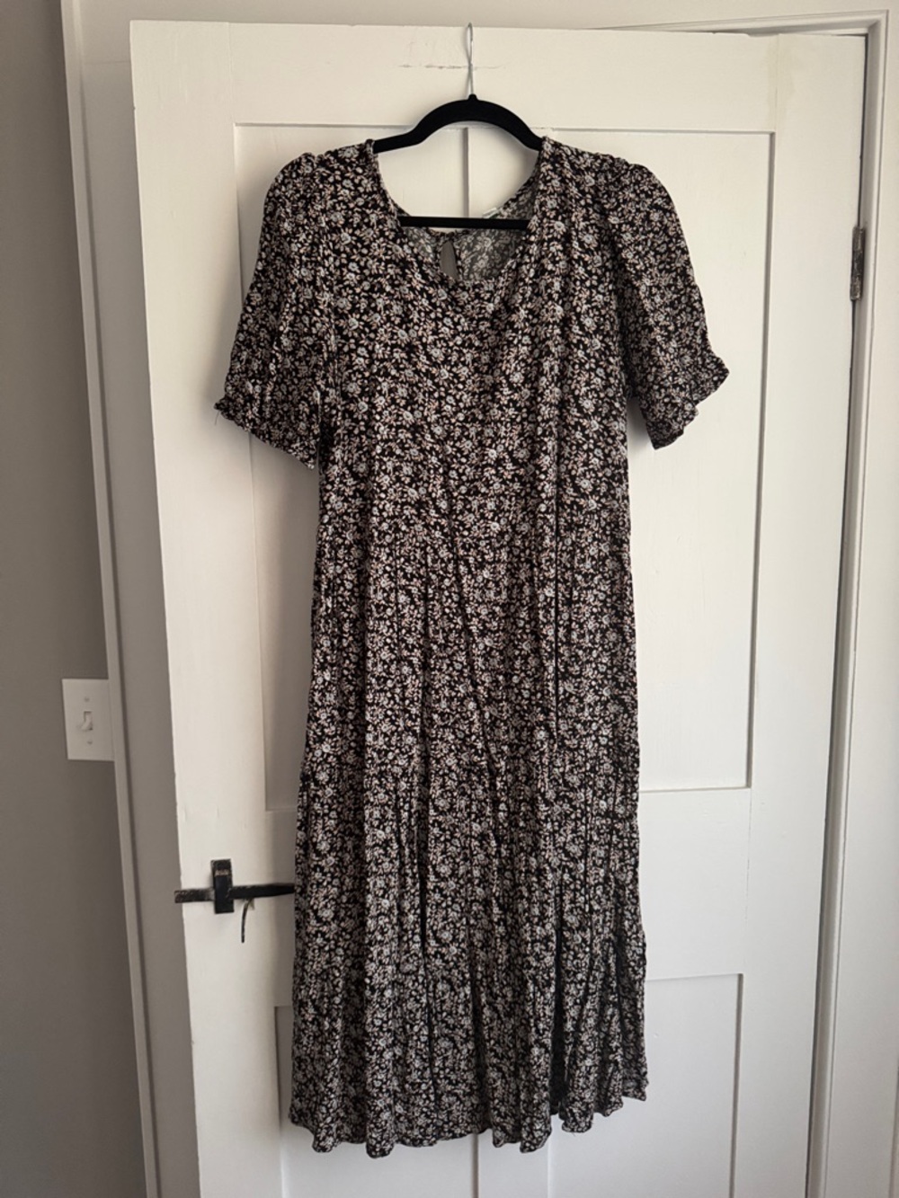 Women’s aerie Black Floral Midi Dress